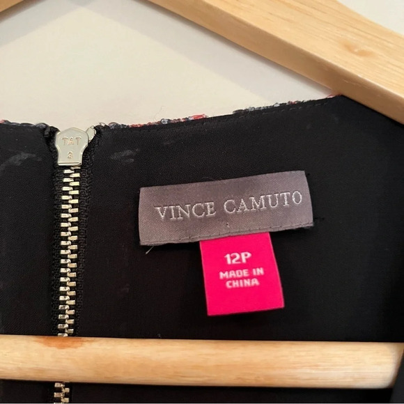 ✨VINCE CAMUTO Embroidered Lace Overlay Mini Dress - Picture 5 of 11